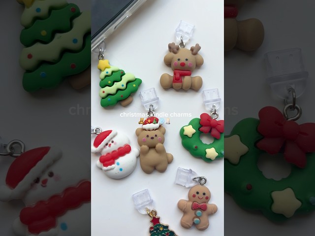 Vídeo relacionado con Sinbana Cadena Charms para Kindle, Llaveros con Gancho Accesorio Decorativo para Lector Electrónico Ideal Como Regalo Mujeres