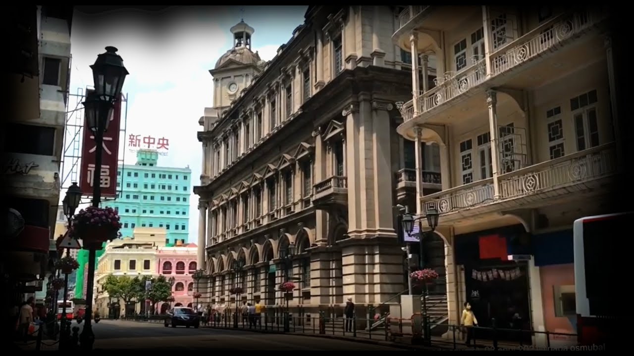 See the old postal counters and classic architecture inside