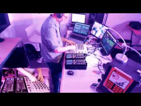 Looking for the Perfect Beat 201523 - RADIO SHOW (non hosted version)