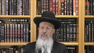הרב אברהם יוסף שליט"א מה המיקום של מצוות ציצית