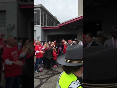 Buckeyes leaving St Johns before game   Tulane game 9-22-18