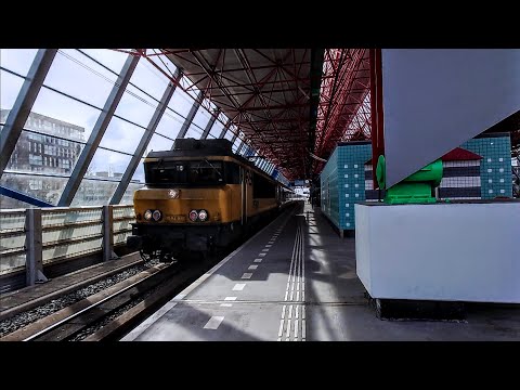 IC Berlin plows through Lelystad Centrum full speed, warning a passenger on the approach - Fly-by -