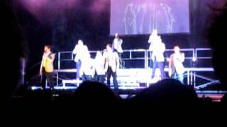 Straight No Chaser singing The Carol of the Bells