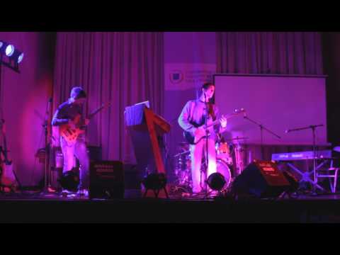 Bosnia - Luis Alberto Spinetta