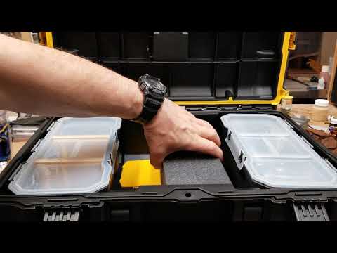 53 PC. MECHANICS TOOL SET WITH  DEWALT TOUGHSYSTEM® 2.0 TOOLBOX review gunskniveswatches style