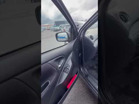 фото toyota yaris i рестайлинг 0