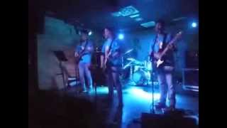 20131229 002844 03 Callese Señora interpreta &#39;&#39;Si yo canto es por ti&#39;&#39; en Arena Rock