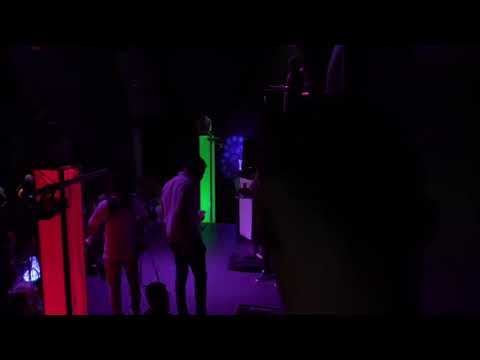 Jay wheeler en tarima