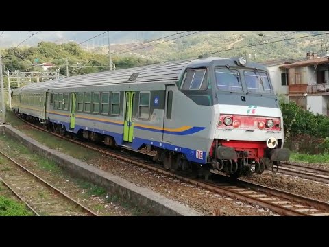 Regionale 5595 Sapri - Cosenza - Sapri 07-09-2023 - E 464 071 in testa Mazinga in coda.