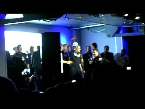 aufstiegsfeier mannschaft kommt.AVI