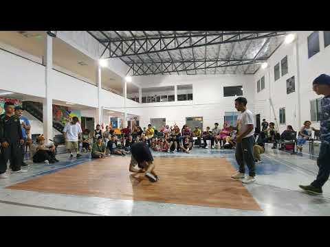 North Skillz - Top 16 - Bboy Yasi vs Bboy Nash