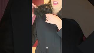 Vídeo Parka Gola de Pele Vanews