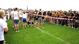 KRAMPEN 2011 - Stafetten! Grisarna tar över världen! GRISMAKT! PILTSLAKT!