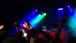 Chris Webby OMG (LIVE)