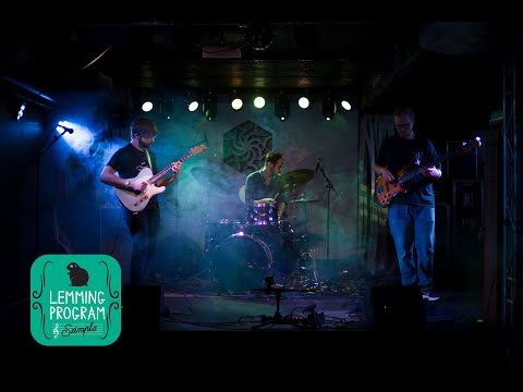 Lemming Program: Cat in a Hat - Mr . Lonely (Bobby Vinton cover) @Szimpla Kert