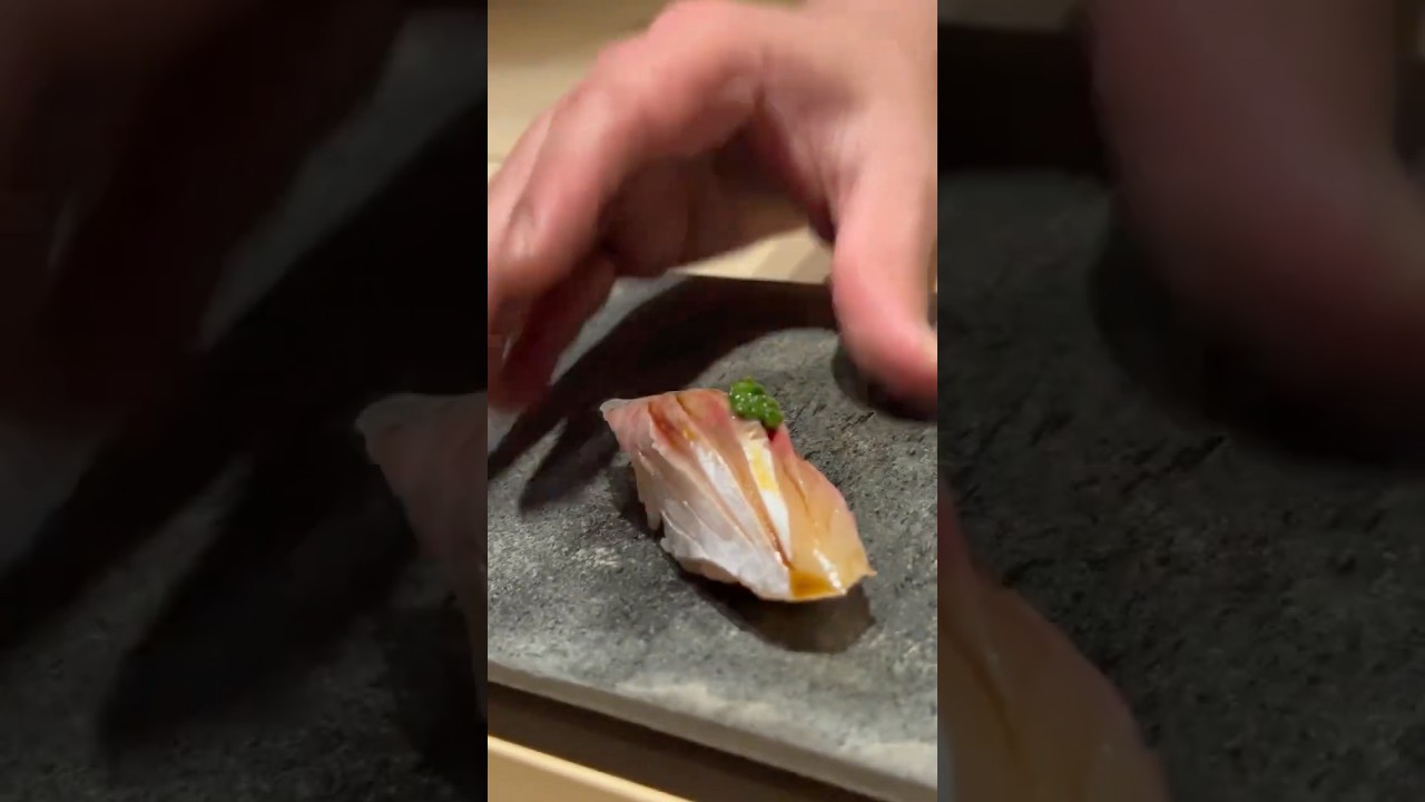 美しすぎる地物のアジ…上品な脂が素晴らしい。 #sushi #寿司