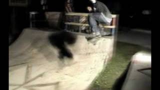 preview picture of video 'Chuck Tamblyn OLD Skateboard footage (Age 13 - 17)'