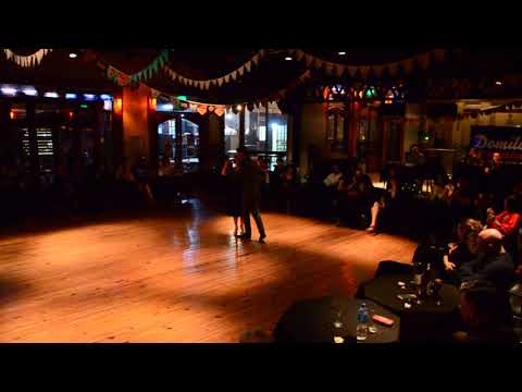 Ines Muzzopappa y Rodrigo Palacios 1 . exhibición . 25/8/2019