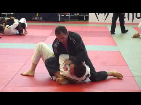 Richard Martin vs Ian Rossiter - FINAL - IBJJF London Fall Open 2015 - Black Master 3 - Heavy