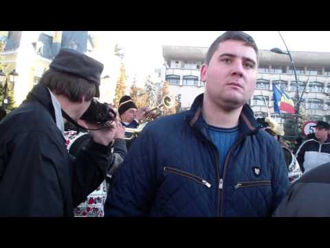 Alaiul in Piata si prefectul de Botosani