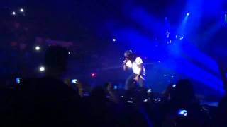 Lil Wayne - Coming on stage at I am still music tour 3/16/11 Providence, RI in HD