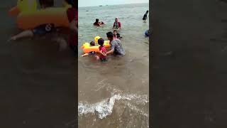 preview picture of video 'Hampir tenggelam saat berenang sama kaka kembar dari jambi 2018'