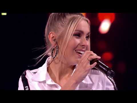 Monika Wiśniowska-Basel i Emilia Hamerlik - "Jestem kobietą" - Bitwy - The Voice of Poland