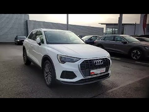 Audi Q3 45 TFSI E S Tronic SE + SUNROOF + COMFORT - Image 2