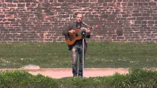 Alain Ligier dans la parc de la Citadelle Strasbourg