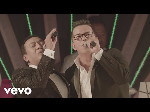 Carlos Cuevas - Piel Canela (En Vivo) ft. Charlie Zaa
