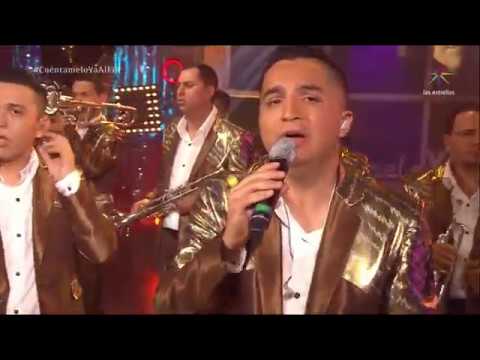 La Arrolladora Banda El Limón De René Camacho - Calidad Y Cantidad en Cuéntamelo Ya Al Fin