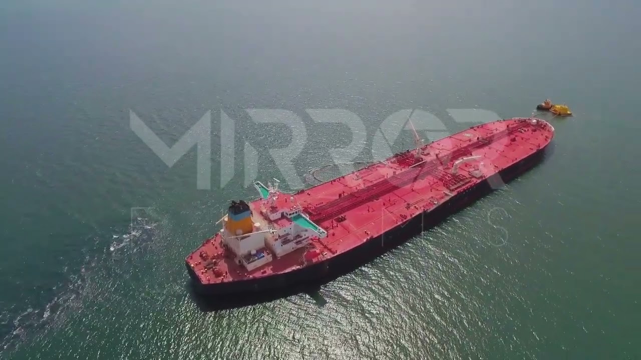 Impresionante buque petrolero