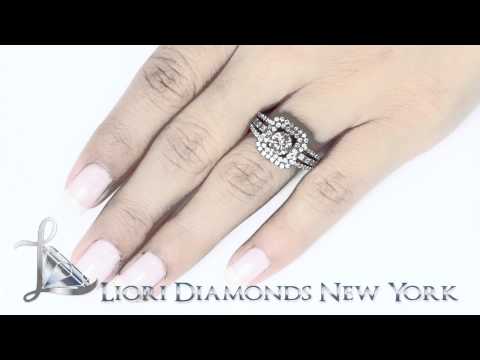 FD-102 - 0.39 Carat Fancy Yellow Cushion Cut Diamond Engagement Ring & Wedding Band Set