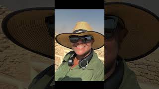 Giza Pyramids Essentials: Stay Comfy & Safe! #shorts #egypttravel #gizapyramid