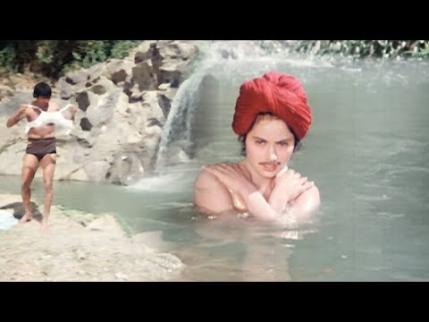 मिथुन की ये हरकत से लड़की शर्म से पानी पानी हो गई | Mithun | Ranjeeta | Shakti Kapoor | Kismet Film