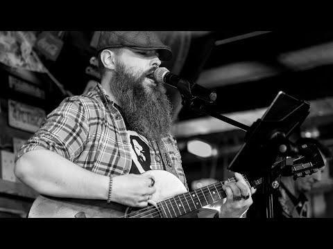 Last Heroes feat.  Marc Miner - Whiskey & Weed live im Saloon Donauplex