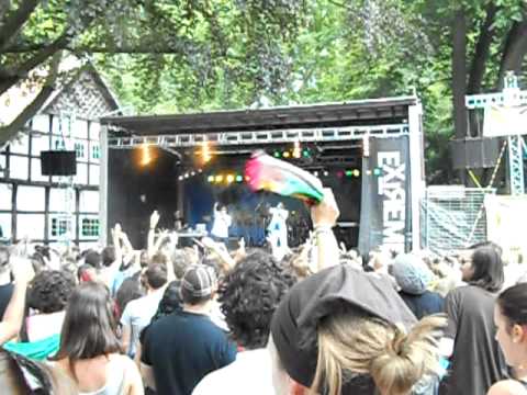 Skarra Mucci - Deebuzz -  live @ Reggaejam 2011