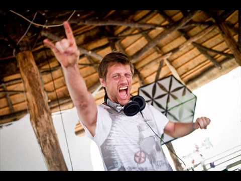 Tristan DJ Set at Global Trance Grooves 108 (2012)