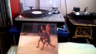 MOV 0151 SHE MOVES ON