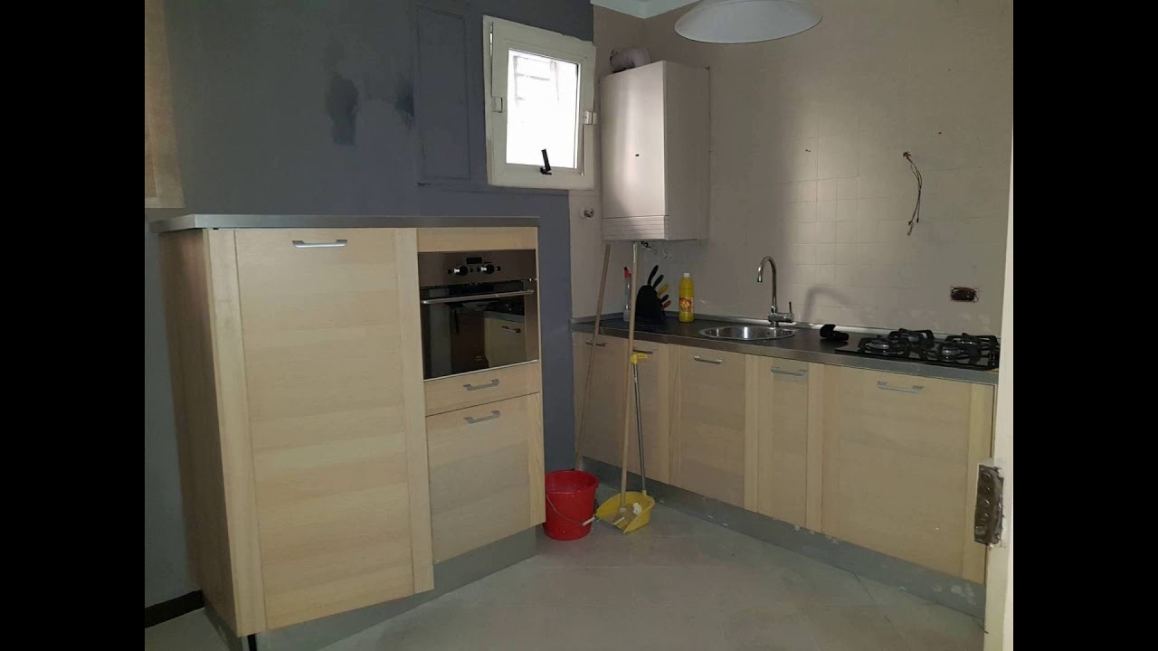 Watch Now Appartamento in Affitto a Napoli (NA) Appartamento in Affitto a Napoli (NA)