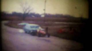preview picture of video 'Vintage Sprint Car In Fortville, IN 1970'