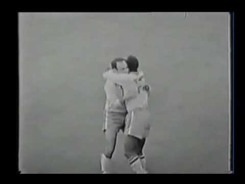 Pelé Edson (Brasil) - 05/05/1963 - Alemanhã Ocidental 1x2 Brasil - 1 gol