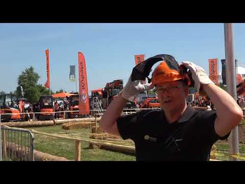 Stihl Benzin-Motorsäge MS 881 Live im Test mit 105 cm Führungsschiene auf der Demopark Messe 2025!