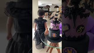 Download lagu Hellena Wandinha completou 5 anos. #wandinha #wednesday #happybirthday #aniversario #festa mp3