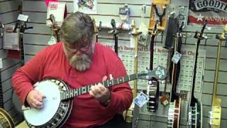 Video thumbnail for Keith plays the Deering Boston 5 String Banjo @ Hobgoblin Music Birmingham by HobgoblinBirmingham