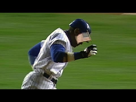 Sosa's home run trot with American flag