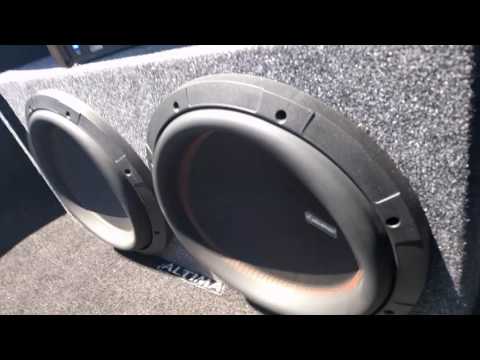2) Memphis Audio M6 12" Subwoofers + PRX1500 Amplifier