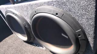 2) Memphis Audio M6 12 Subwoofers + PRX1500 Amplifier