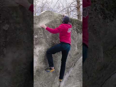 Melloblocco Version - V7 (7a) - Val di Mello #boulder #bouldering #nogrip #nogripboulder