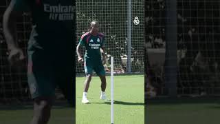 ⚡ Yan Diomande's FIRST Real Madrid training session!